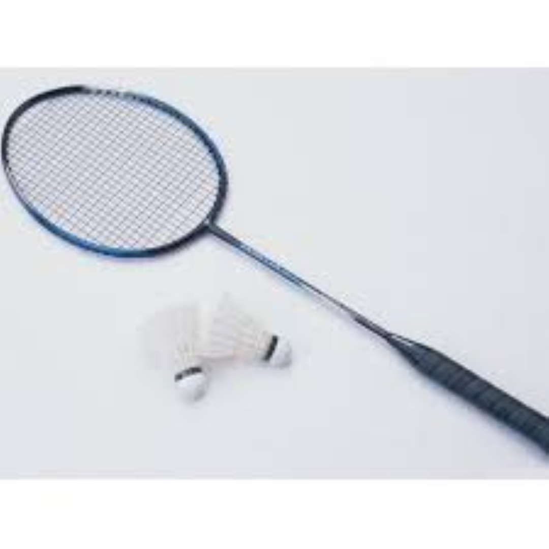 BADMINTON RACKET WITH COVER